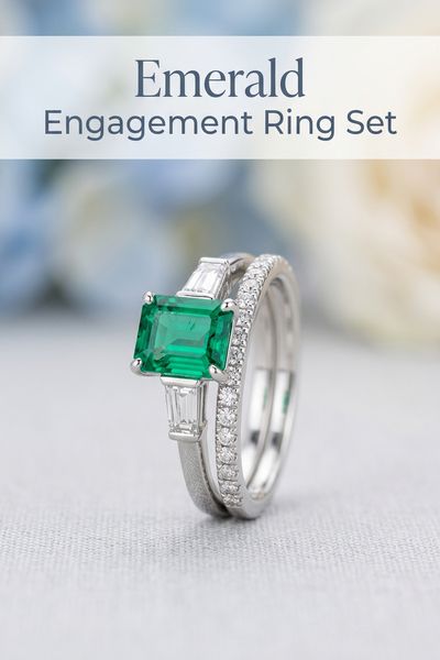 emerald engagement ring set